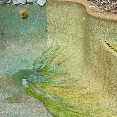 Swimming Pool Deep Clean, Gold Coast, Tweed